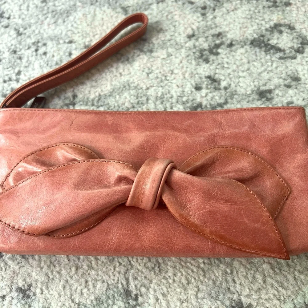 NWT Vintage Hobo International Pink Leather Wristlet Wallet Bow Detail - Picture 3 of 14